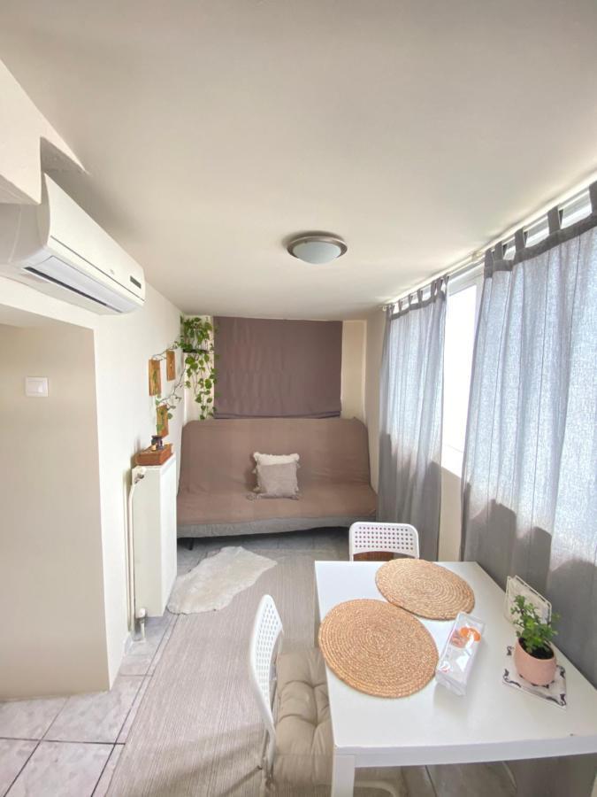 Private Apt. Acropolis View. Top Floor. Koukaki Atenas Exterior foto